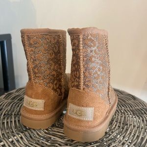 TODDLER SIZE 10 Chestnut Glitter Leopard UGGS